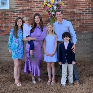 Meet your Posher, Laura